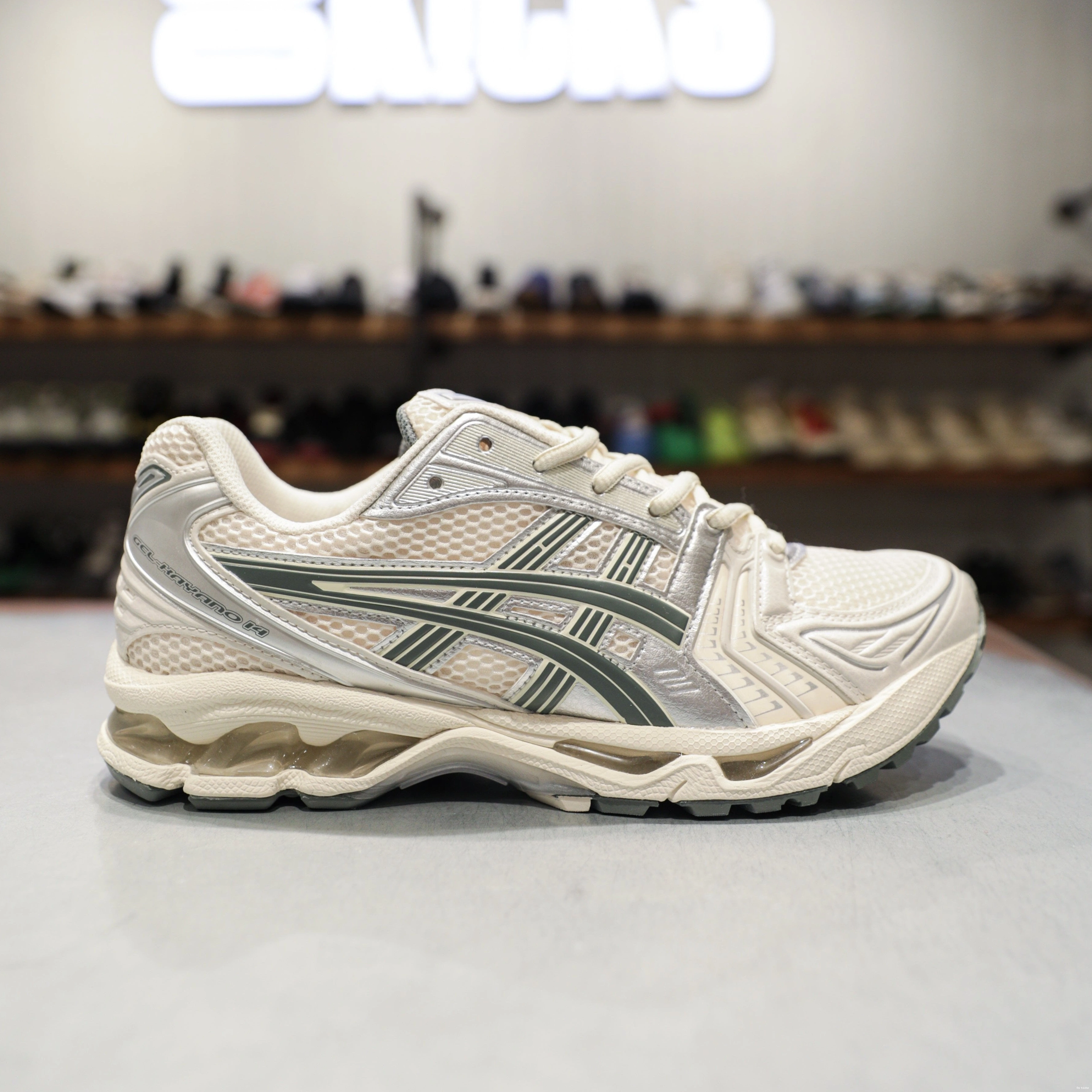 Dark 14 Pewter Gel-Kayano Birch ASICS 0822